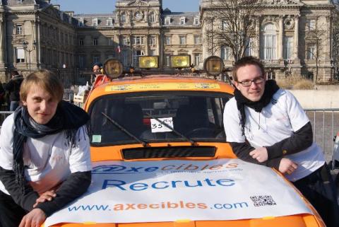 Gauthier et Victor aux couleurs d’Axecibles pour le 4L Trophy !